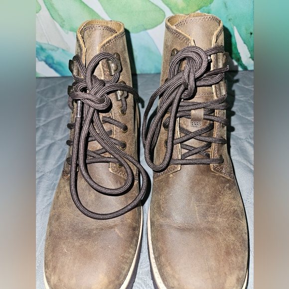 UGG Mens Ritter Boots - Picture 6 of 9